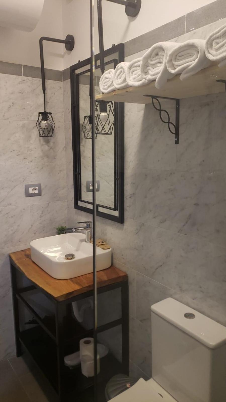 Antigone Hotel 3*